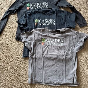 Wommens 2xl Garden Answer t shirts Black and Gray